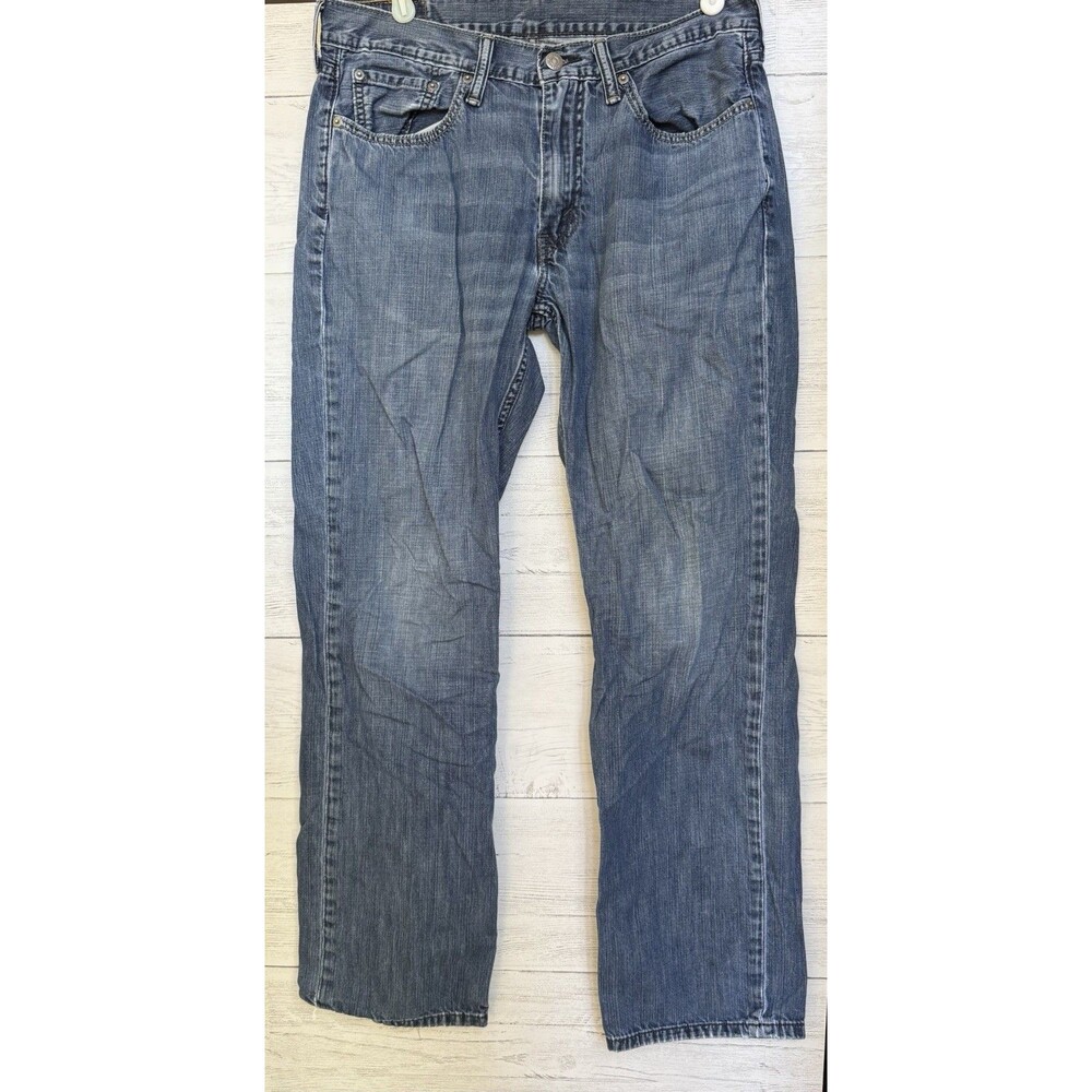 Levi's 514 Straight Fit Jeans Mens 32x32 Medium Wash Blue Denim 5-Pocket Zip Fly